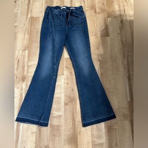 Sofia Vergara Alexa Flare Women’s Flare Jeans Size 6 SHORT worn once!